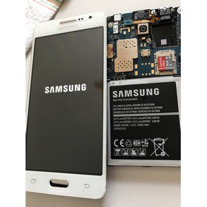 Samsung Galaxy Grand Prime : Assemblage externe